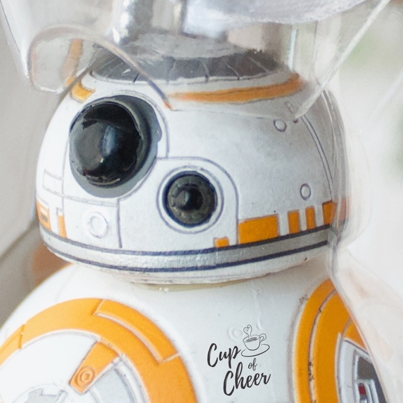 ✨ 2/$30🎄Hallmark BB-8 Ornament - Picture 3 of 3